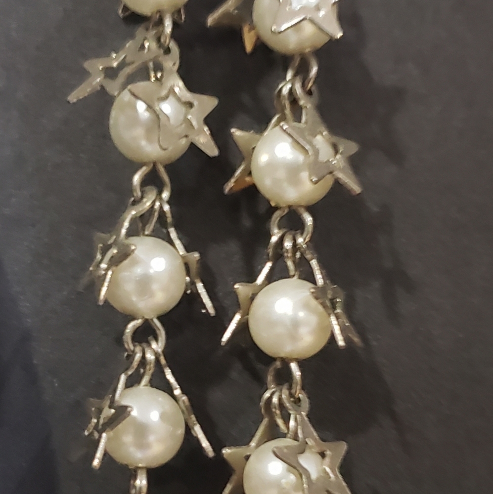 Earings - Picture 3 of 6